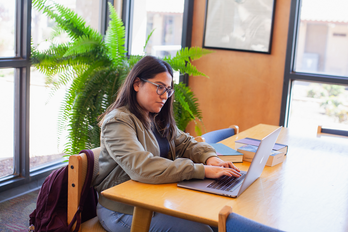 Bachelor of Applied Science (BAS) in Leadership, Management and Operations